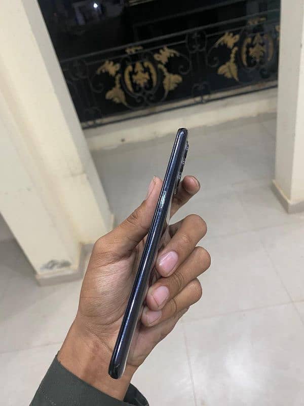 Oppo Reno 4 8/128 7