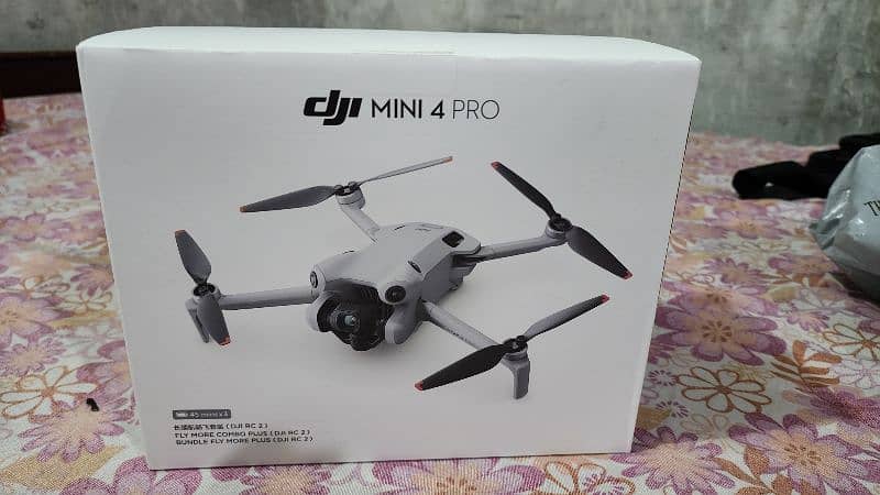 Dji mini 4 pro Fly Mor Combo 10 main 10 condition 1