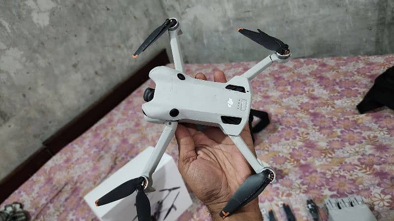 Dji mini 4 pro Fly Mor Combo 10 main 10 condition 13