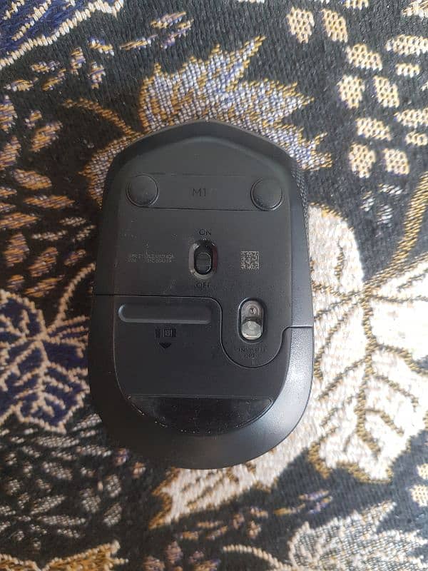 logitech mouse 1