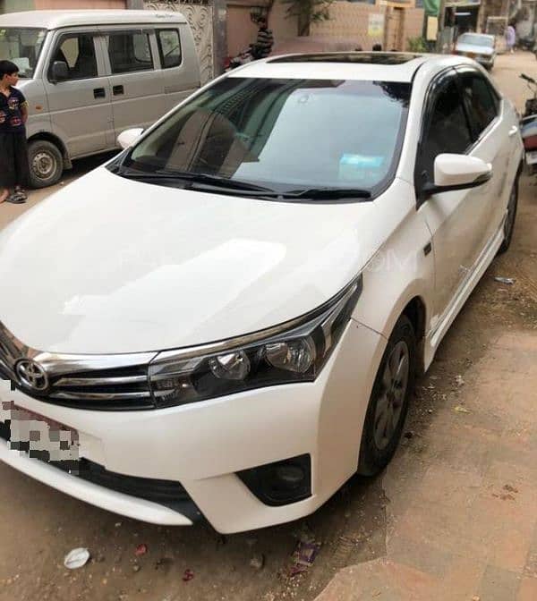 Toyota Corolla Altis 2016 1