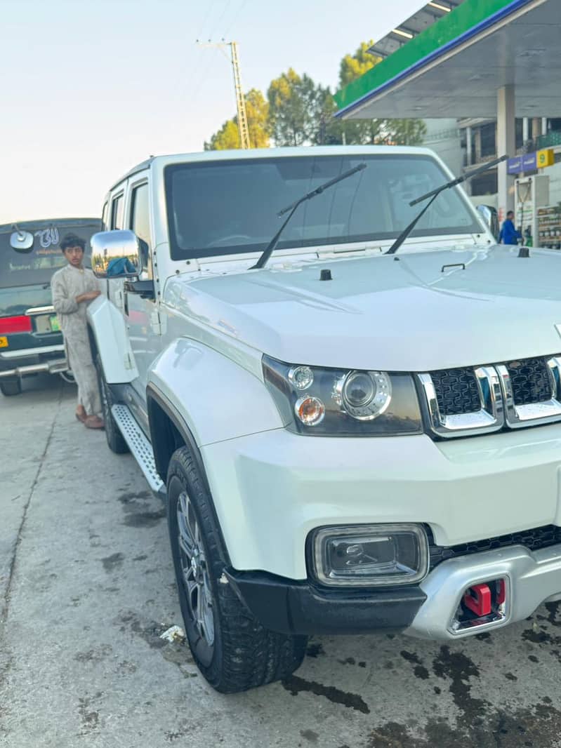 BAIC BJ40  Plus Honorable Edition 2022 4