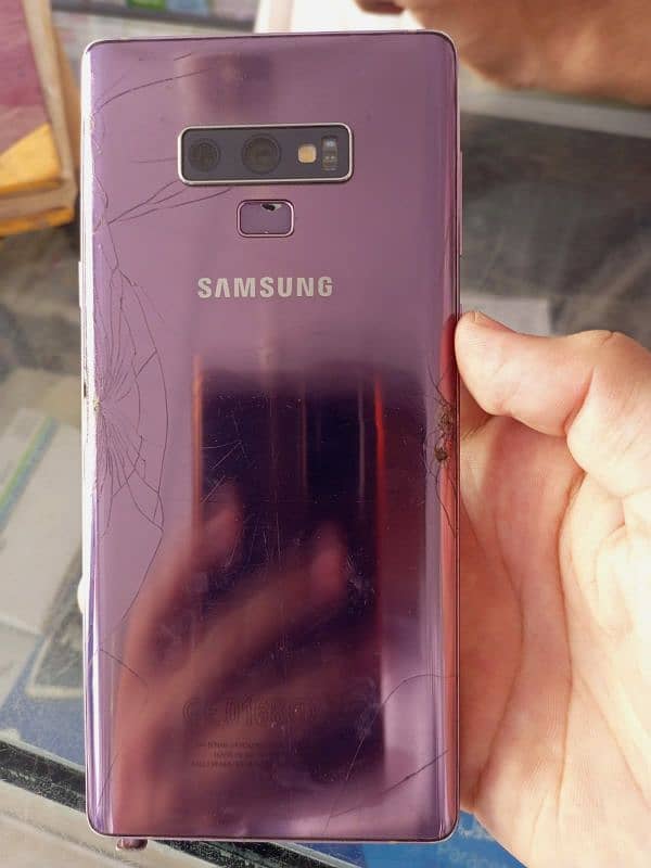 samsung Galaxy note 9   6/128 0