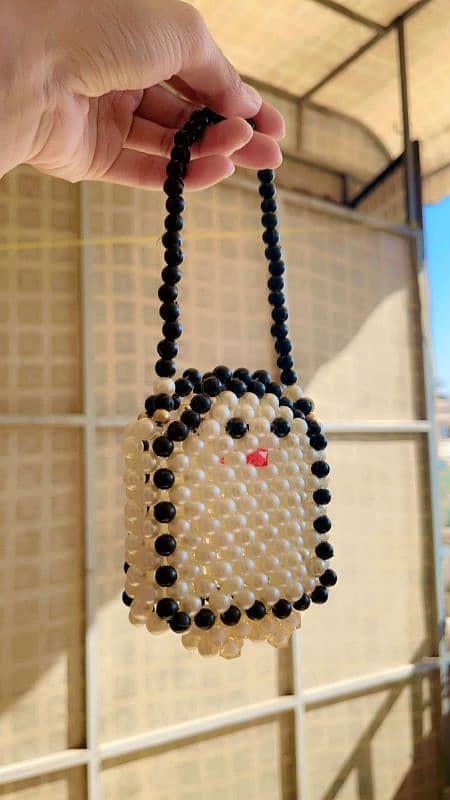 Handmade pearl's bag 4