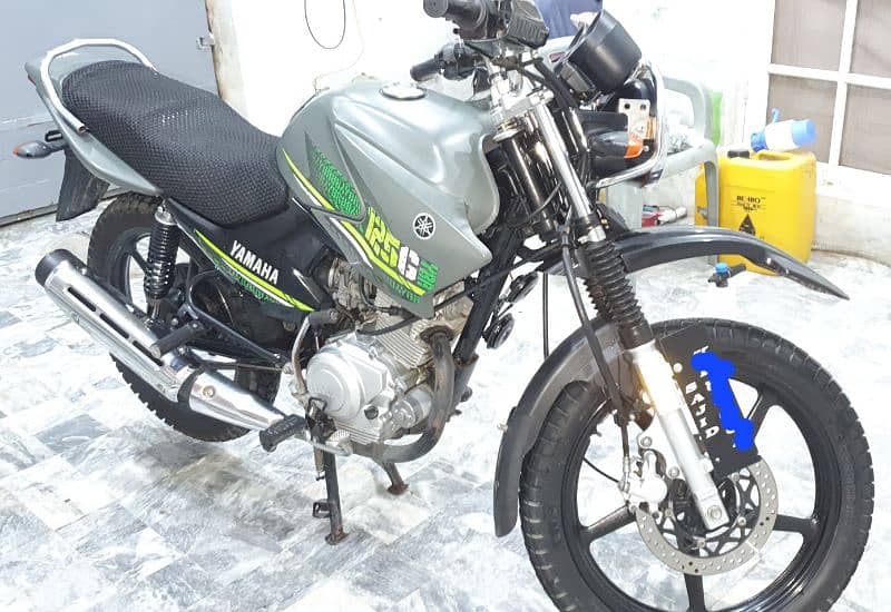 yamaha ybr 125G 22 nov 4