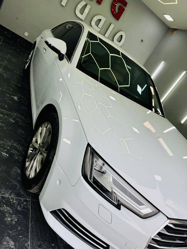 Audi A4 2017 3