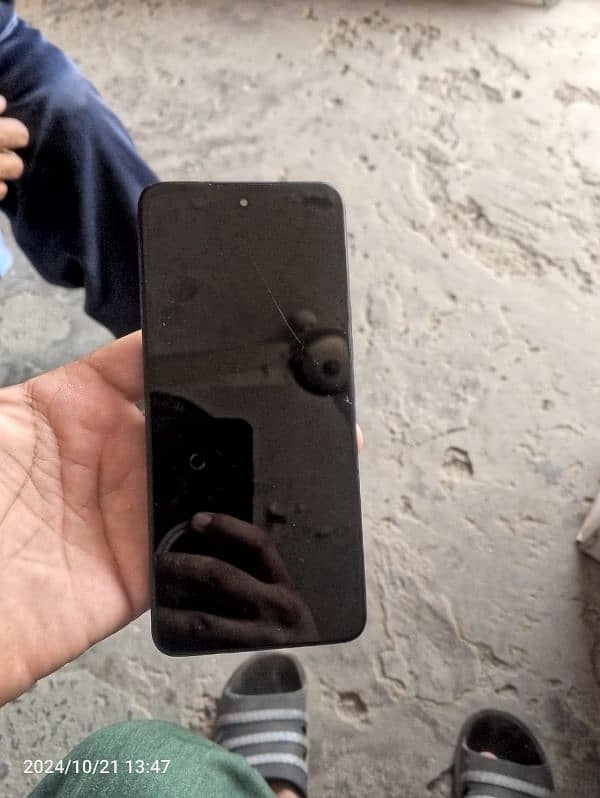 Tecno camon 18T 4+3 128 Just glass tota hai halqa sa pics ma dhk ly 2