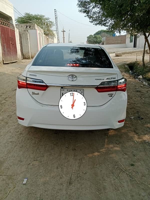 Toyota Altis Grande 2020 1