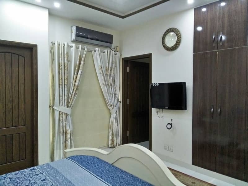 Brand New 10 Marla Luxury Furnished Upper Portion For Rent in Overseas A Bahria Town Lahore 2