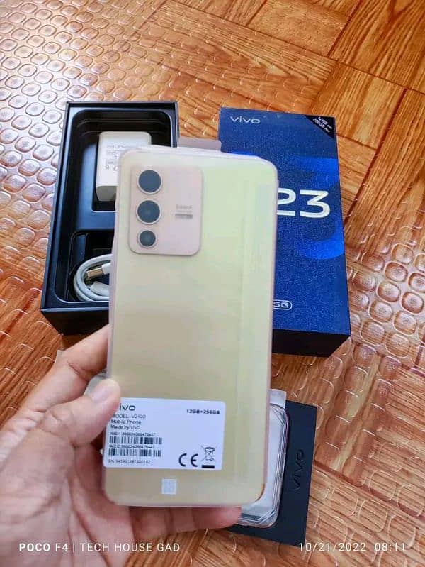 vivo v23.12/256 GB 03220889193 My whatsapp number 0