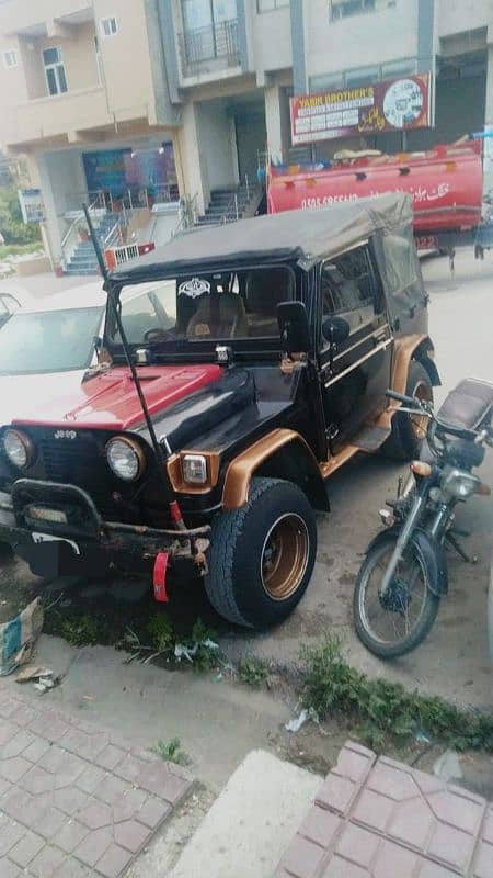 Jeep,Commando,army,1981 1