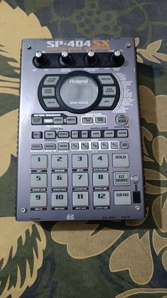 SP-404 SX LINEAR WAVE SAMPLER 0