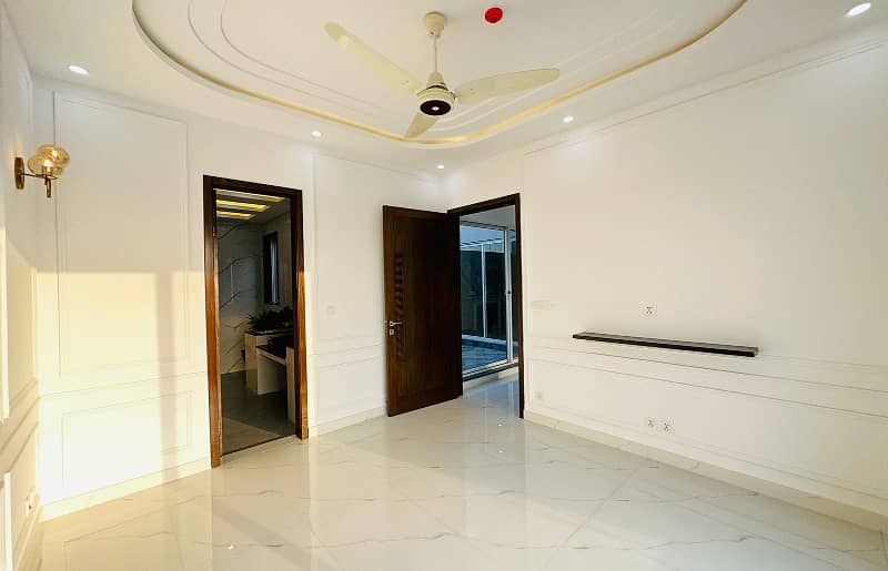 10 Marla luxury House Available For Rent In Dha EDEN city Lahore 10