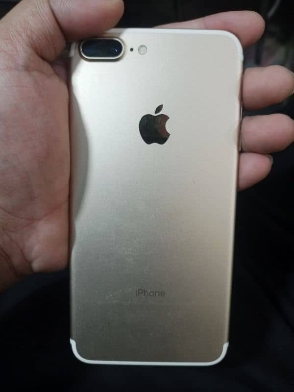 I phone 7 plus 128 GB 3