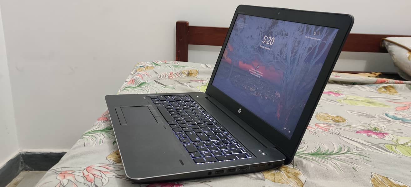 HP ZBook 15 G4 Core i7 7th generation 4