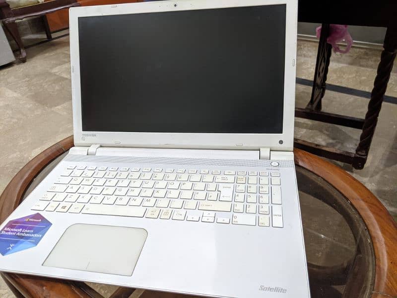 Toshiba Satellite L50-C-14T Laptop for sale 8