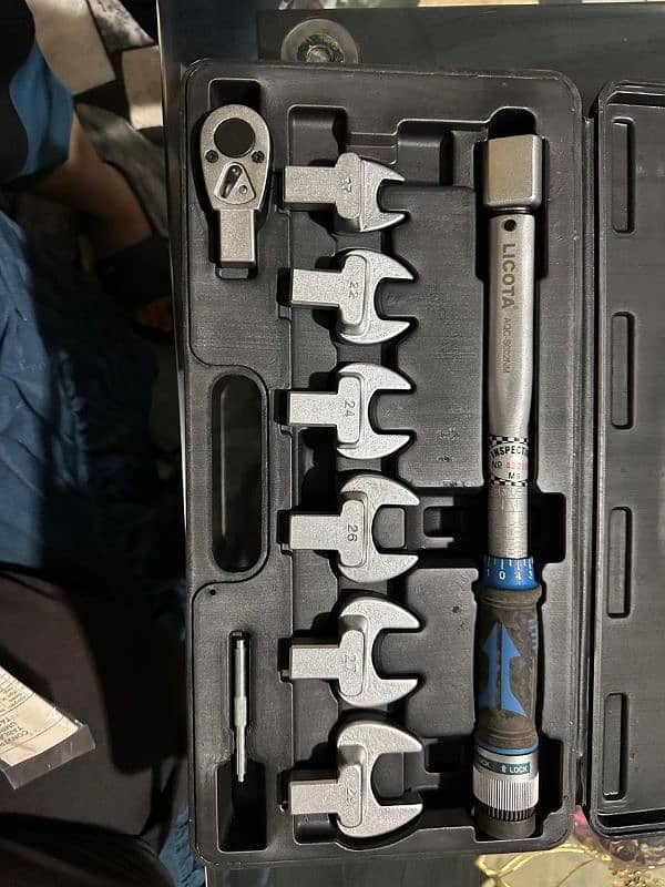 torque wrench 8 pcs 1