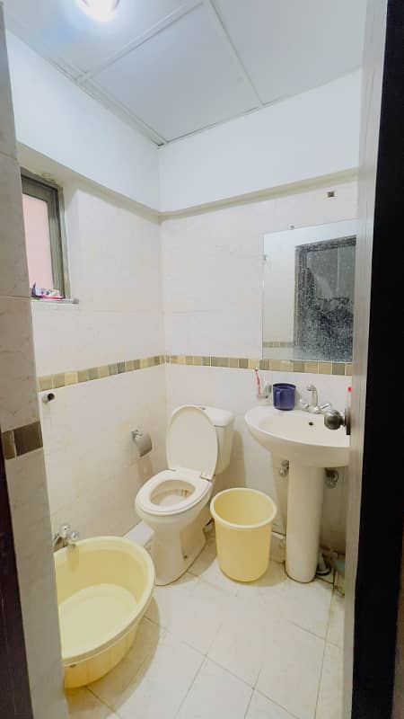 2 Bed TV Lounge Attach Bath Gas Meter Install Defence Residency Flat Sized 804 Square Feet Is Available 9