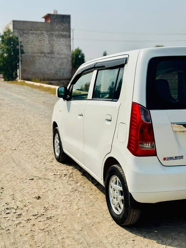 Suzuki Wagon R 2019 1