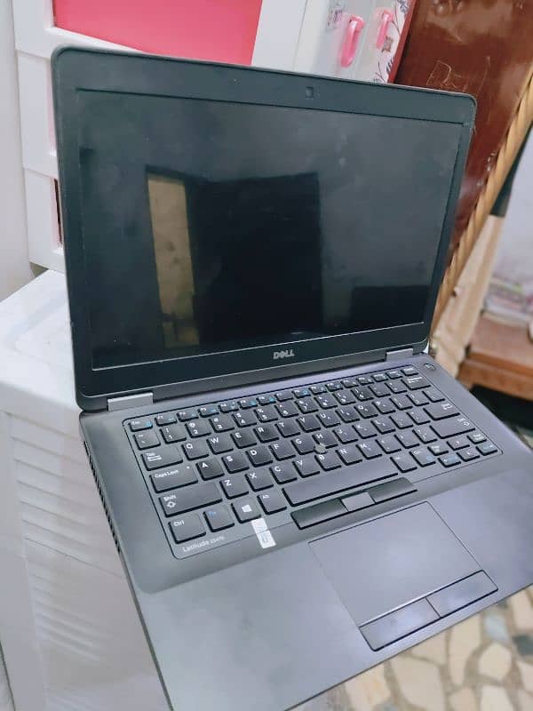 Dell laptop E5470 1