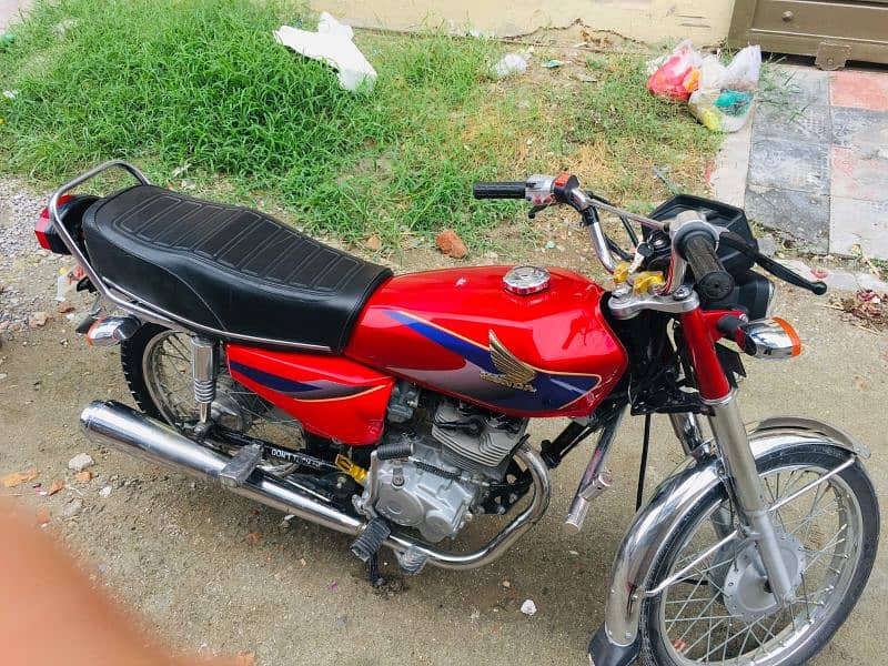 Honda 125 good condition 1