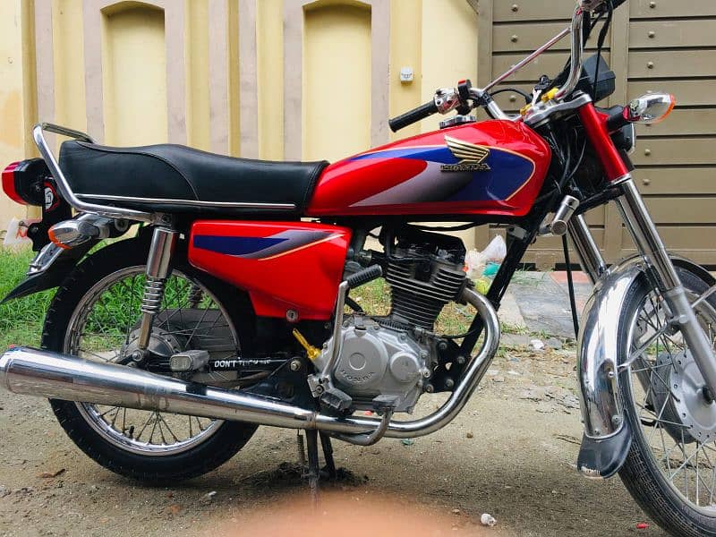 Honda 125 good condition 2