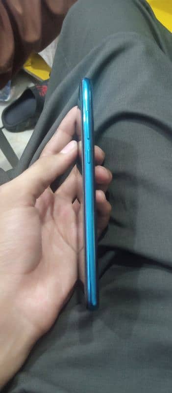 redmi note 8 pro in good condition 6gb 128gb with original accessories 3