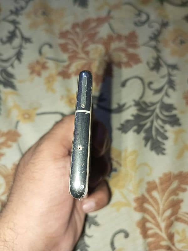 Samsung S10 urgent sale 4