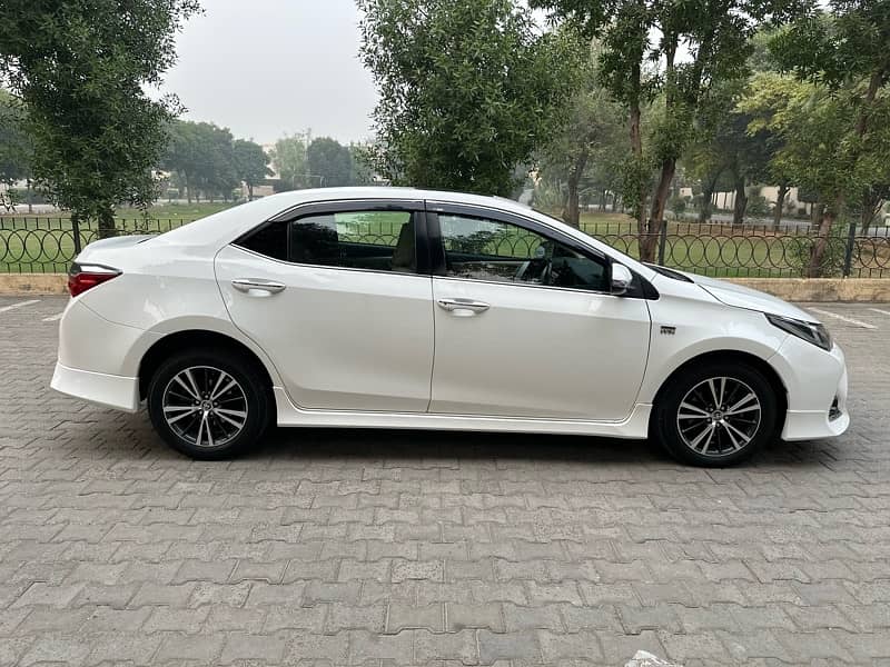 Toyota Altis Grande 2022 7