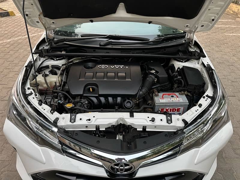 Toyota Altis Grande 2022 13