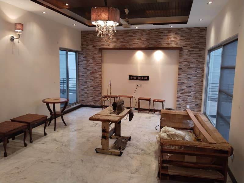 Modern Design Kanal Like New Upper Portion Near Roots LGS Beacon House For Rent in DHA Phase 5 15