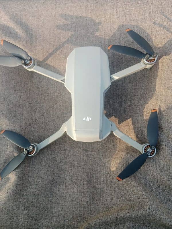 DJI MINI 2 FOR SALEE IN AFFORDABLE PRICE 4