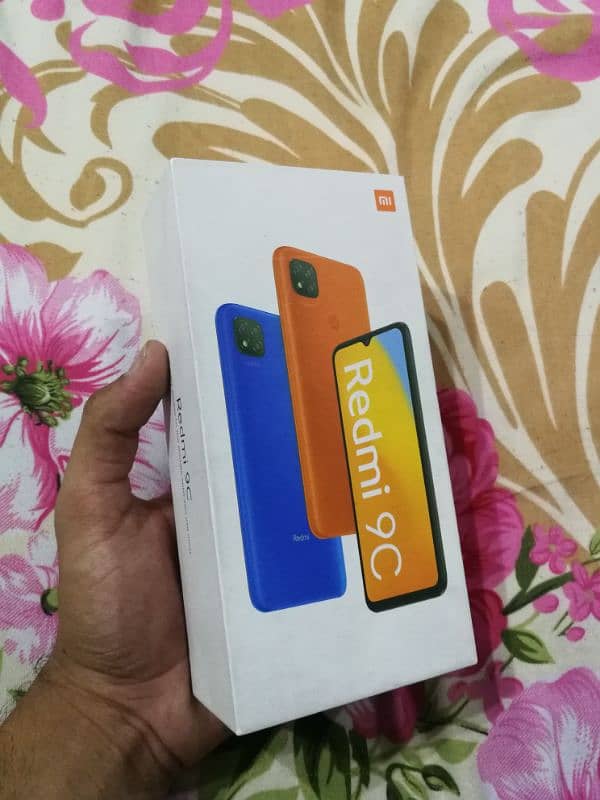 Redmi 9C / 3/64gb / With Box / minor glass crack/Official PTA Approved 2