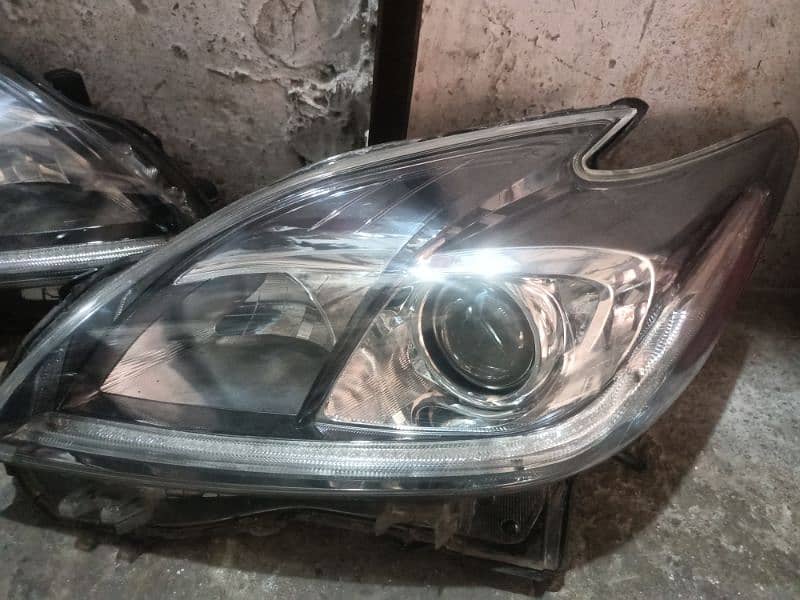 Prius 1.8 Projector Drl Original Headlights Available 2