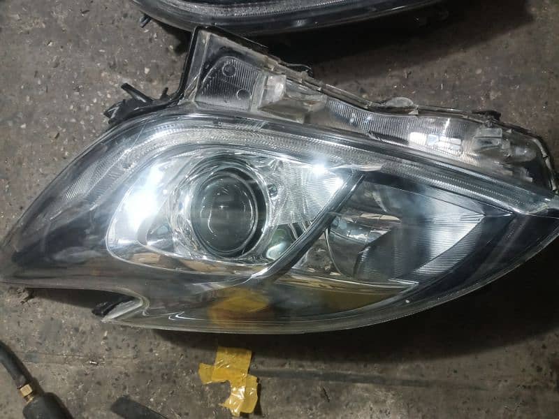 Prius 1.8 Projector Drl Original Headlights Available 4