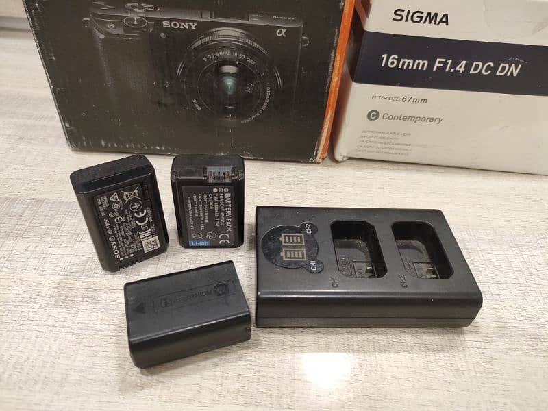 Sony A6300 And Lens 16mm 1.4 For Sale 2