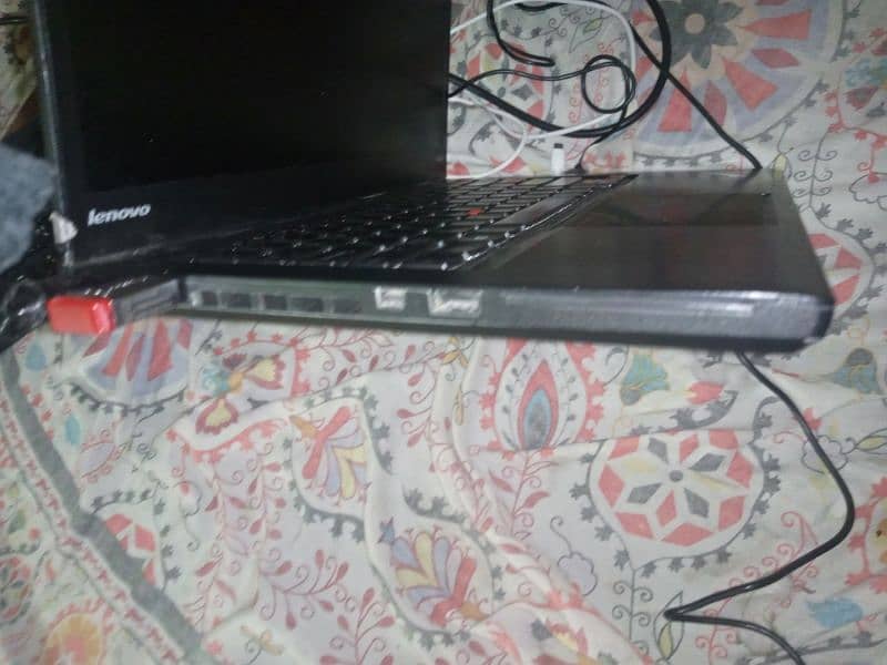 Lenovo t440s core i7 4th generation 3