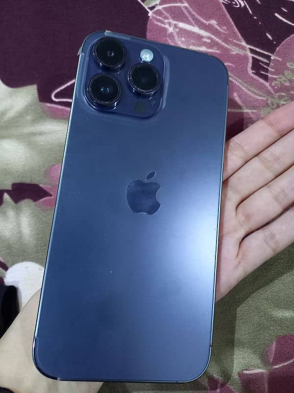 Iphone 14pro max jv water pack new condition 2