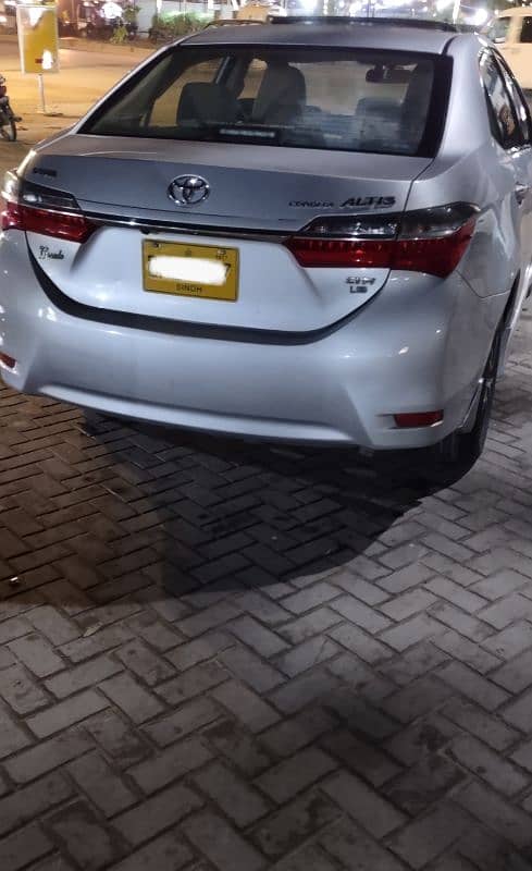 Toyota Altis Grande 2017 1.8 good condition 0