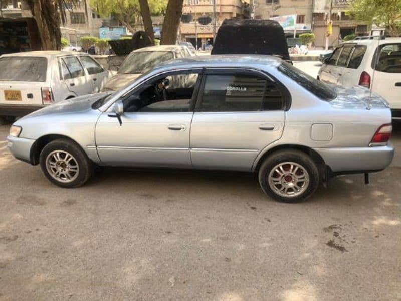 Toyota Corolla XE 1998 5