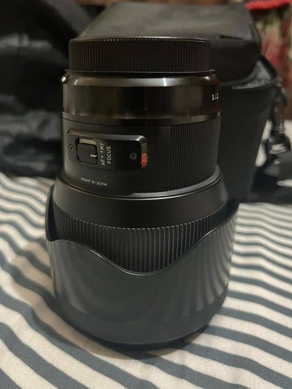 Canon 6D camera for sale with 85mm 0