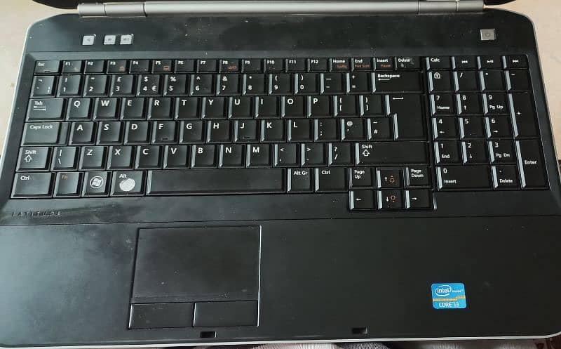 DELL LATITUDE CORE I3 2ND GENERATION FOR SALE 1