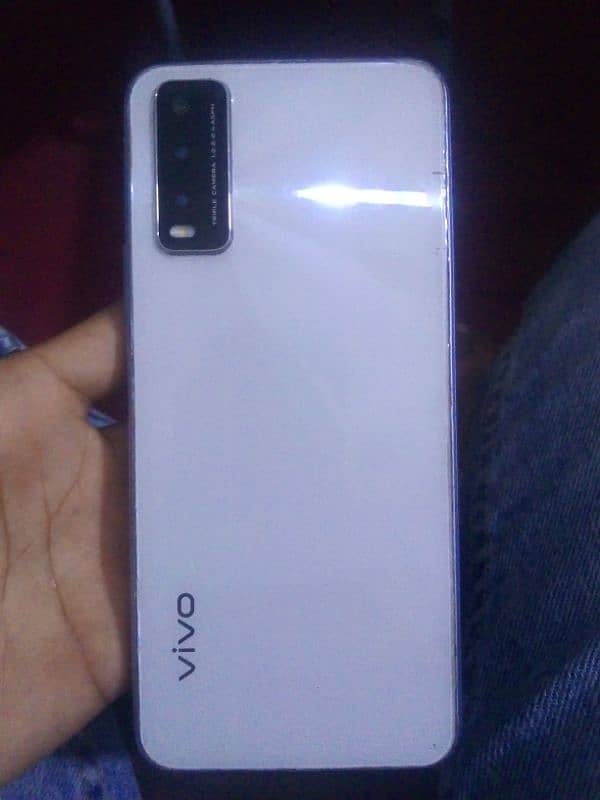 Vivo Y20s 6gb.  128.   urgent sale 3