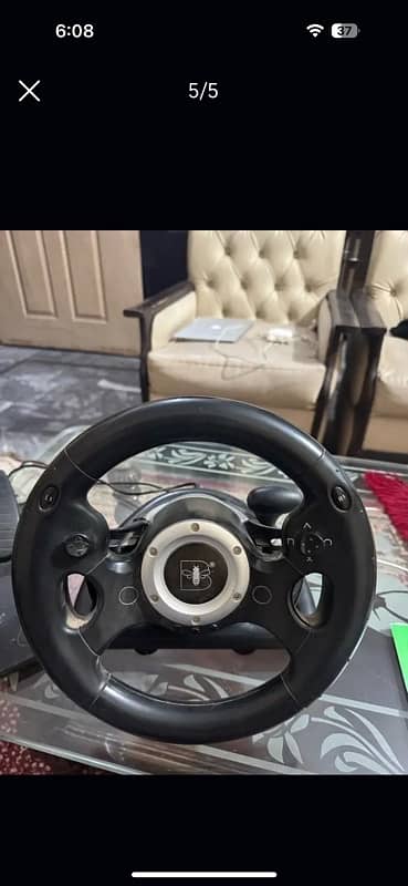 Steering wheel 180 with pedals 4