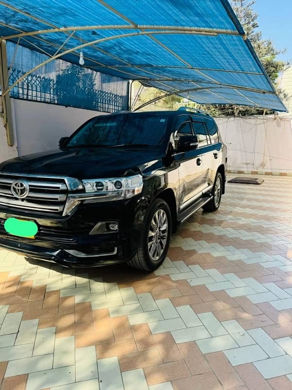 Toyota Land Cruiser 2012 AXG 10