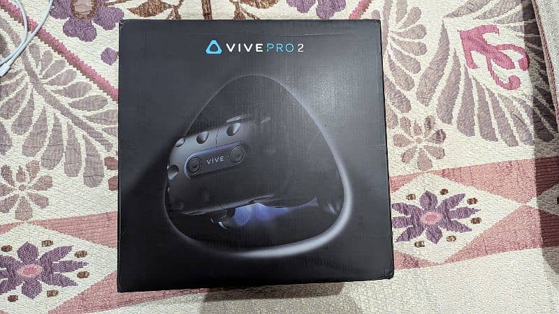 HTC Vive Pro 2 and Vive 1 VR headset 1