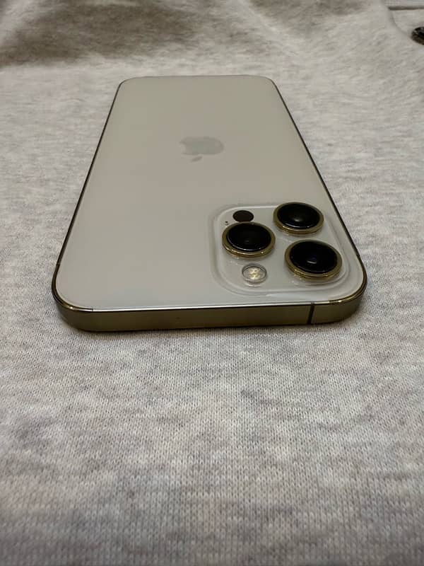 IPHONE 12 PRO MAX 128GB PTA APPROVED WITH BOX IN MINT CONDITION 7