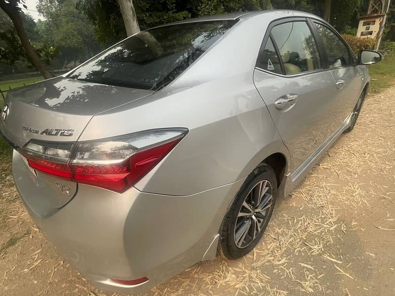 Toyota Corolla Altis Grande 2020 3