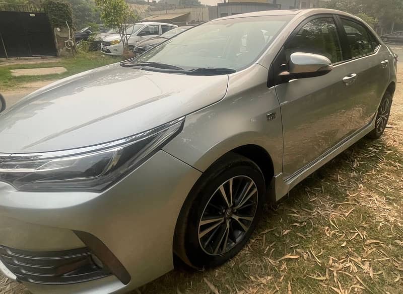 Toyota Corolla Altis Grande 2020 4