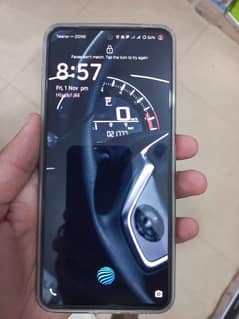 vivo y100